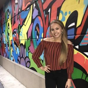 Meet your Posher, Kara